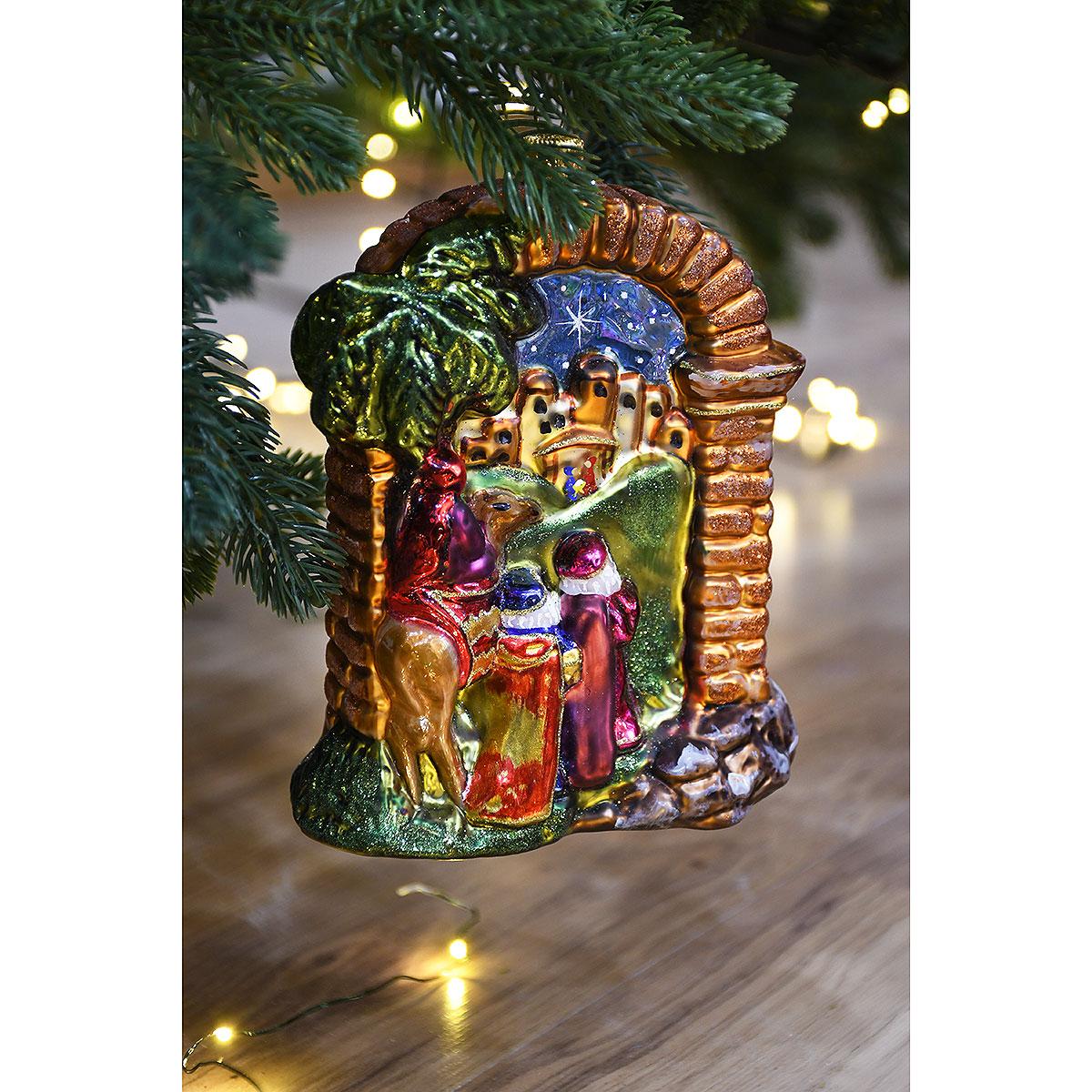 3 Wise Men Bronner's 2019 Annual Glass Form Ornament