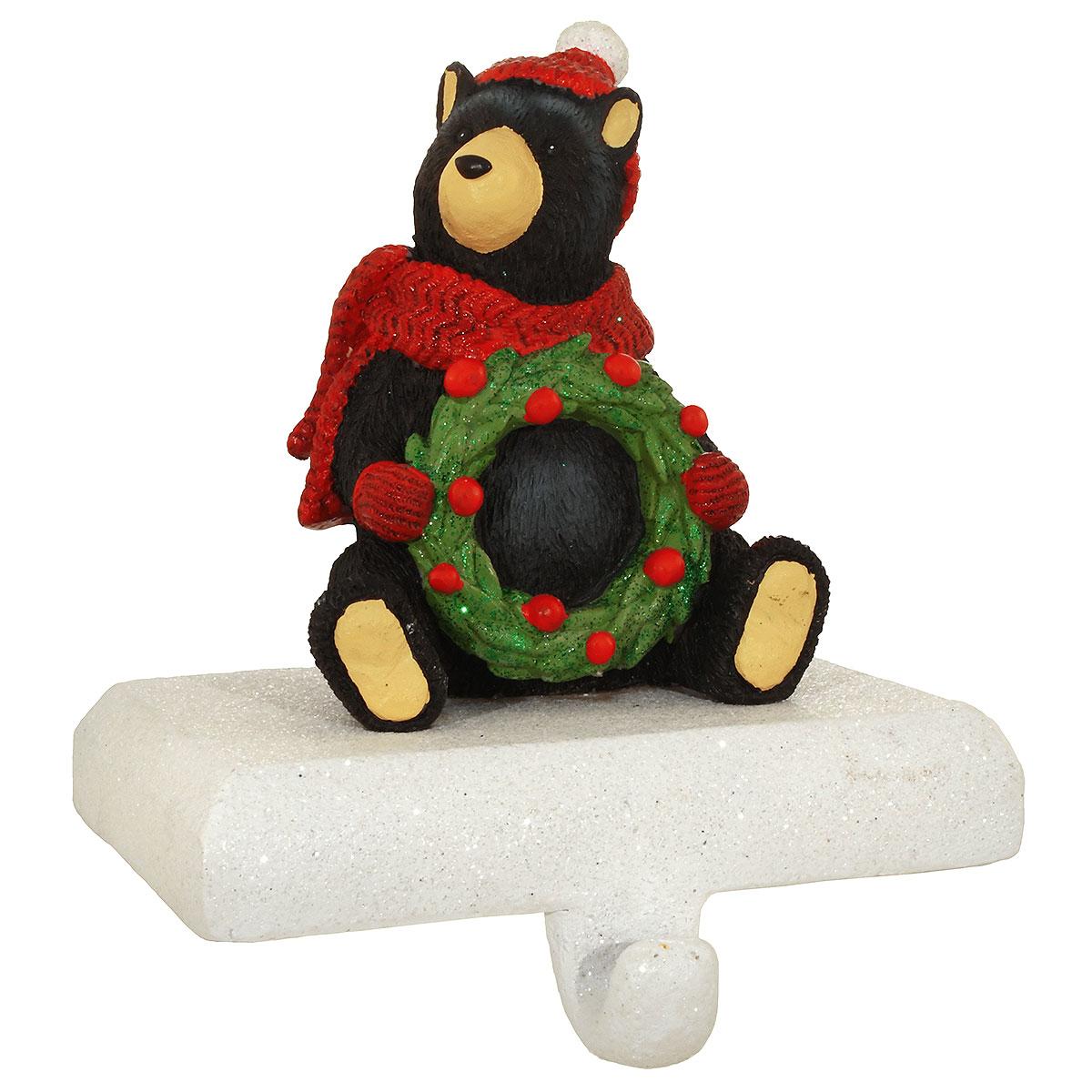 Bear With Wreath Stocking Holder
