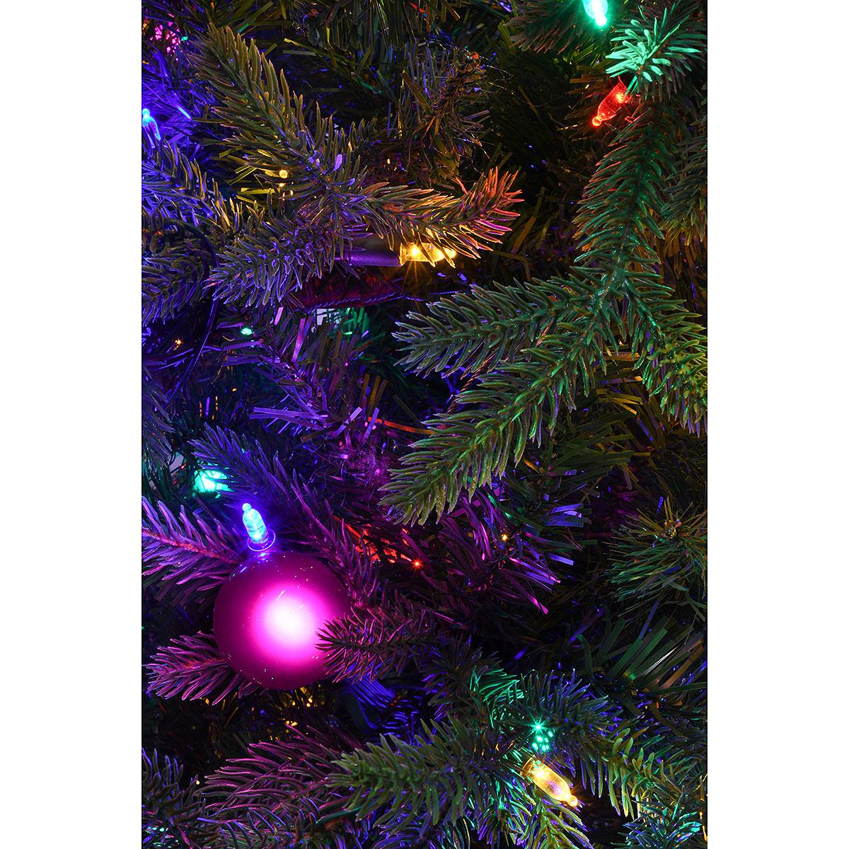 7.5 Ft. Deluxe Trinity Tree