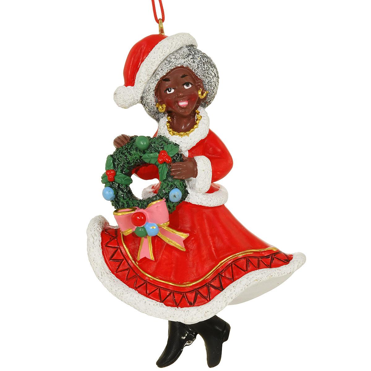 Mrs. Claus With Wreath Ornament