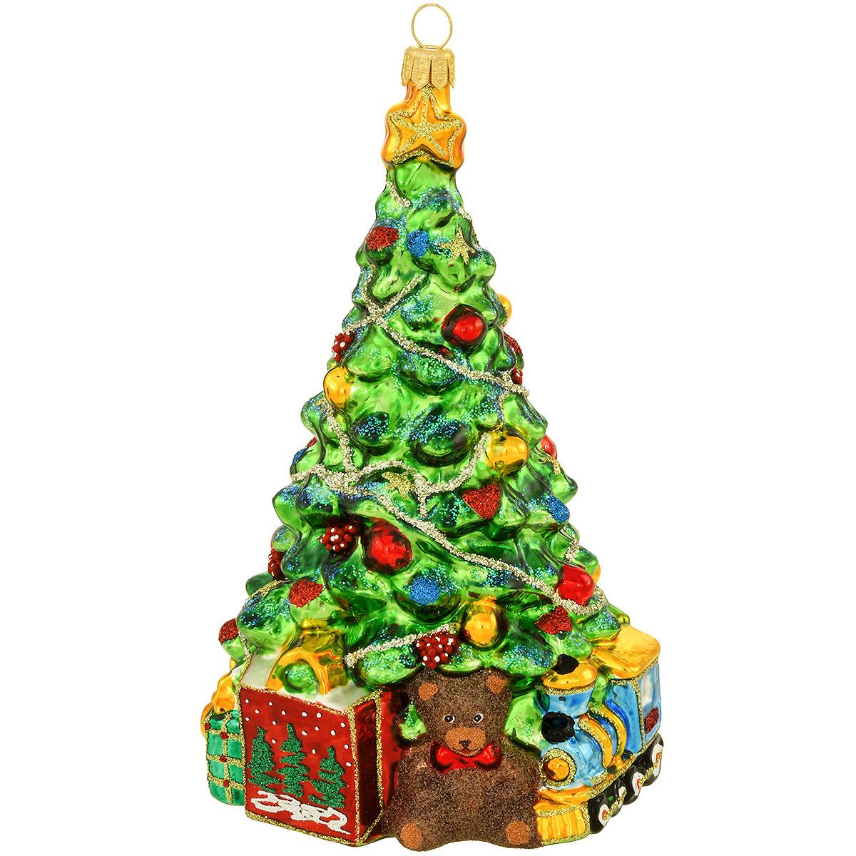 Traditional Tree With Toys And Gift