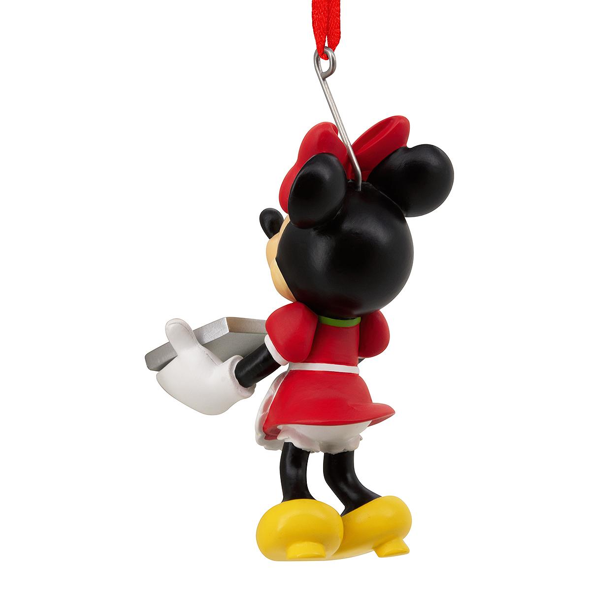 Disney Minnie Mouse Baking Cookies