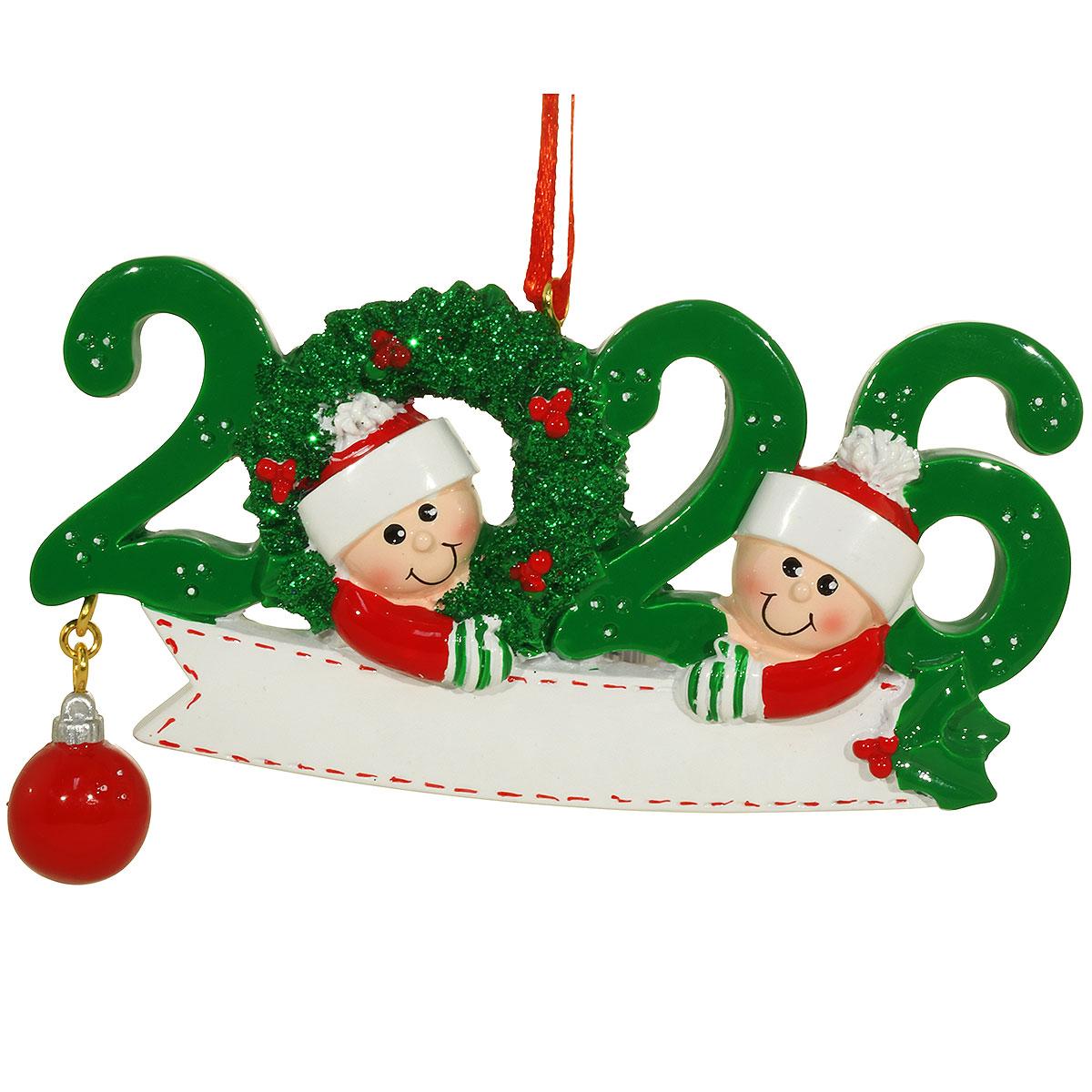 Personalized 2026 Couple In Wreath