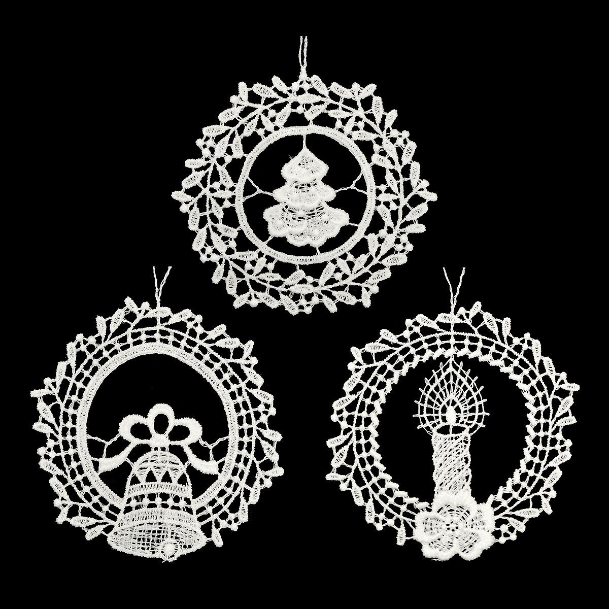 Mistletoe Lace Trio
